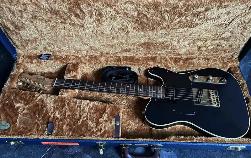 Mark’s muted Tele!