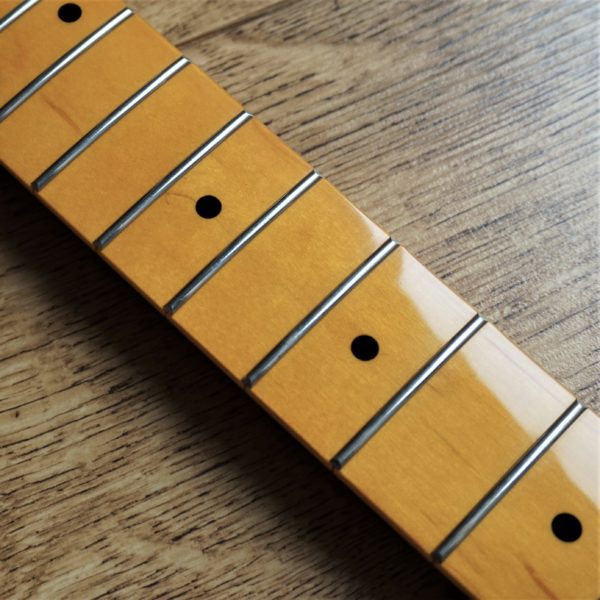 One-piece guitar neck by Guitar Anatomy
