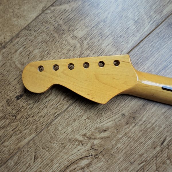 One-piece guitar neck by Guitar Anatomy