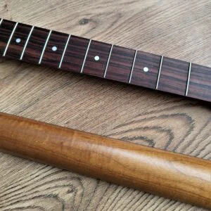 Rosewood roasted maple start neck