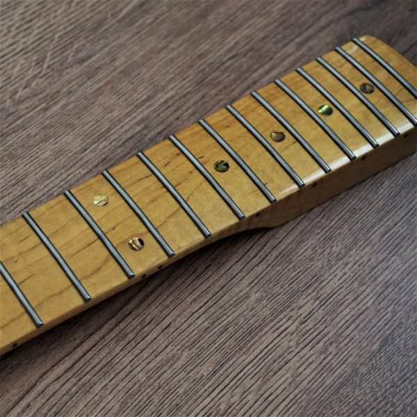Vintage Flame Maple 22 Fret Neck by Guitar Anatomy