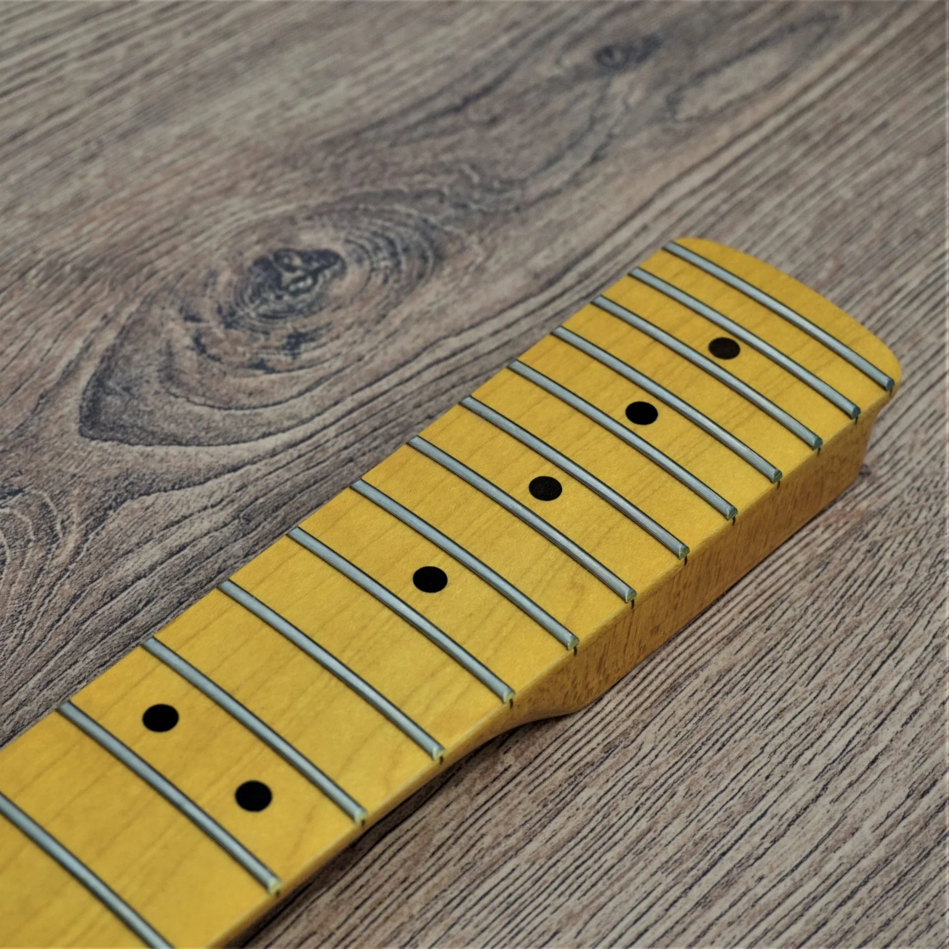 Left handed Strat Neck by Guitar Anatomy