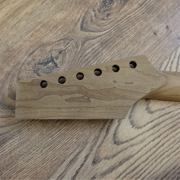 Baked Maple Paddle Neck Stratocaster - Guitar Anatomy