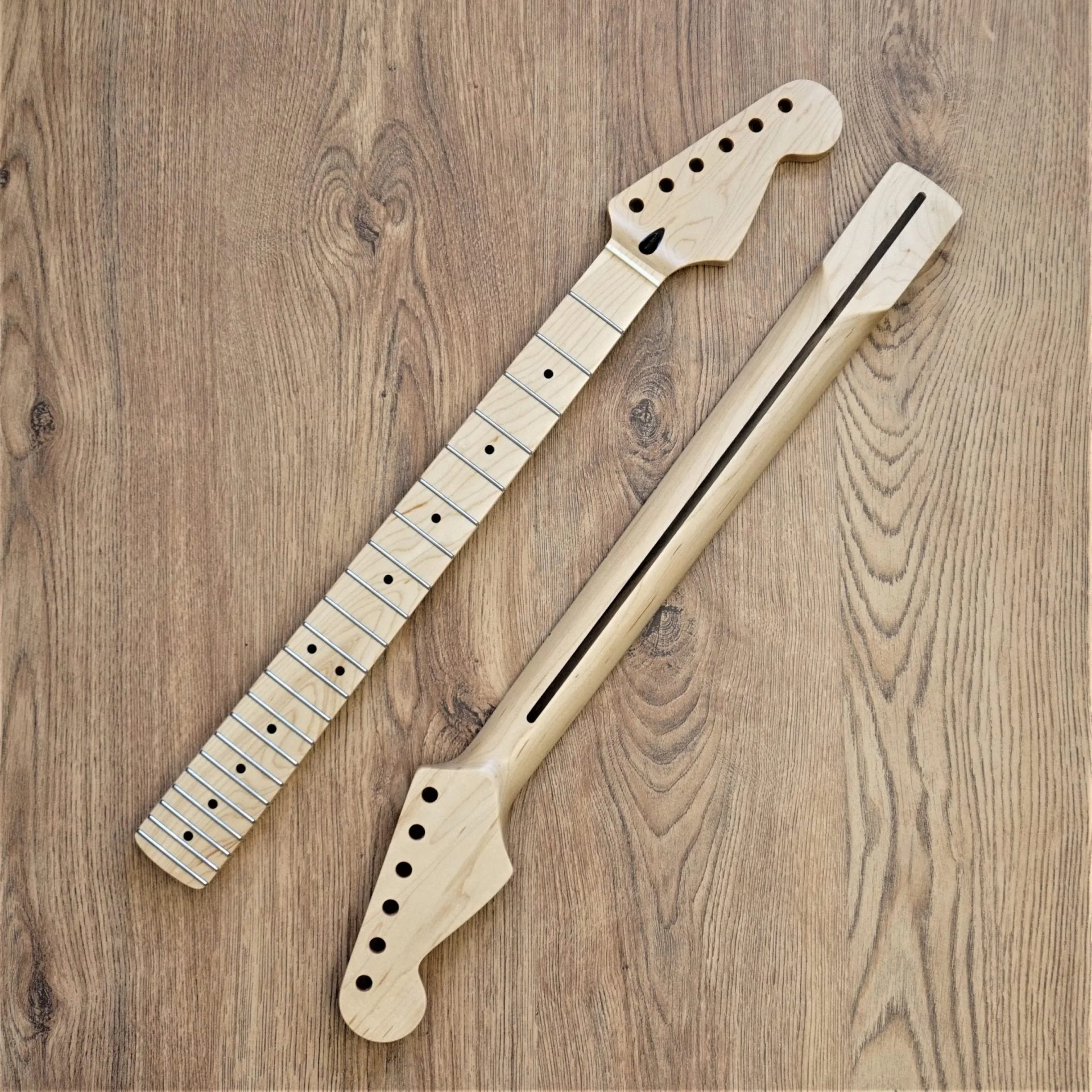 Stratocaster Satin Finish - Guitar Anatomy