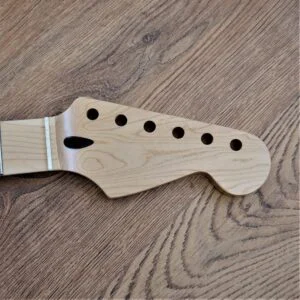 Stratocaster Satin Finish - Guitar Anatomy