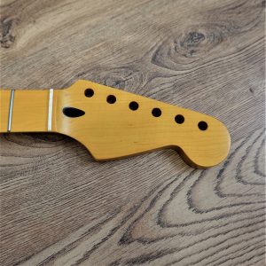 Stratocaster Vintage Guitar Neck - Guitar Anatomy