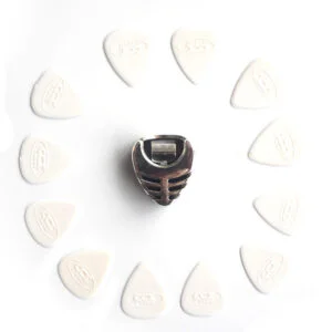 12x Ultra Grip Guitar Picks Plectrums Dadi Mixed Set Acoustic Electric with Pick Holder | Guitar Anatomy
