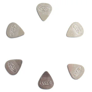 6x Extra Grip Aluminium Metal Guitar Picks Plectrums Dadi Acoustic Electric - 0.78mm | Guitar Anatomy