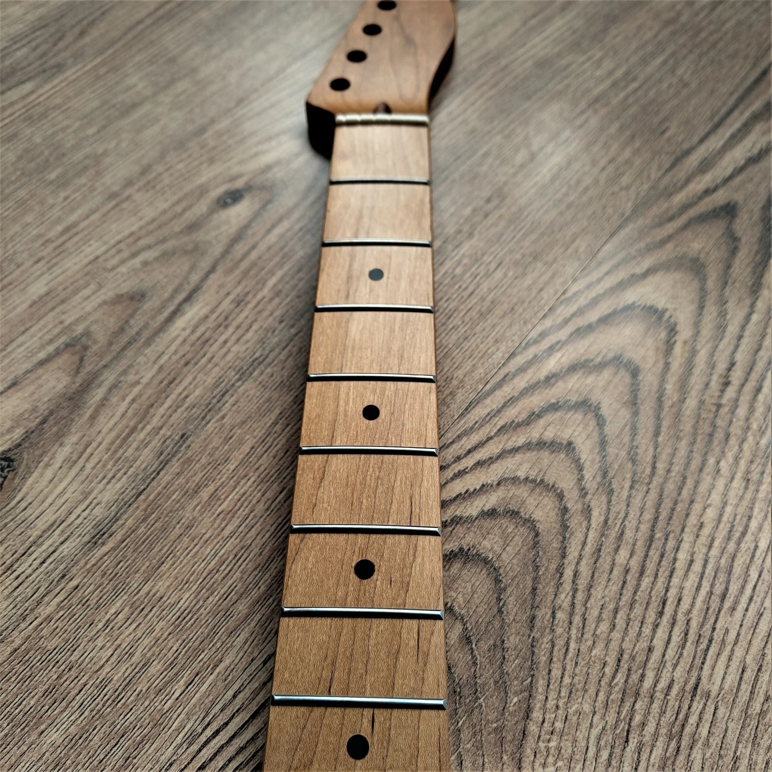 Roasted Tele neck