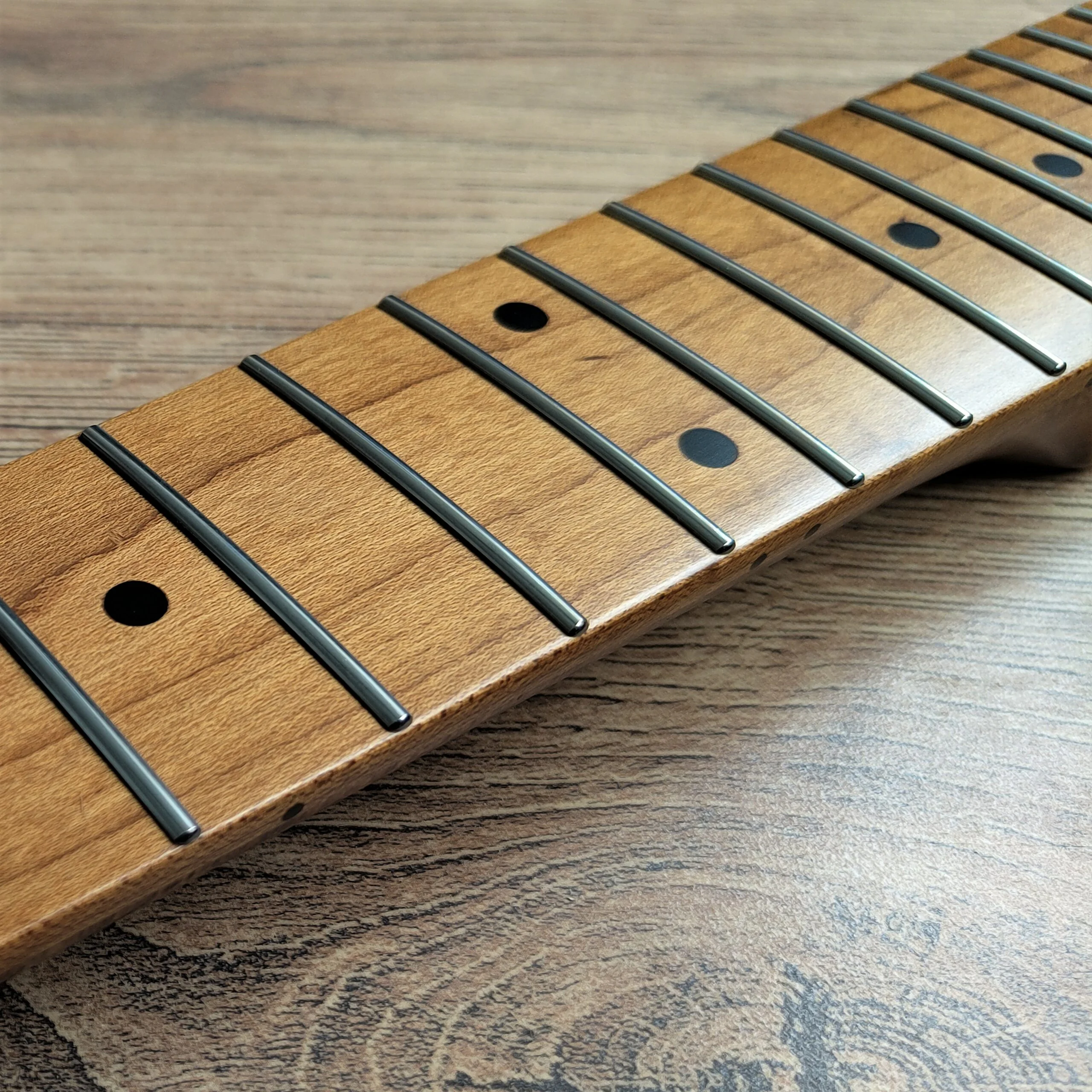 Stratocaster Compatible Roasted Maple Pro Guitar Neck 22 Fret - Image 8