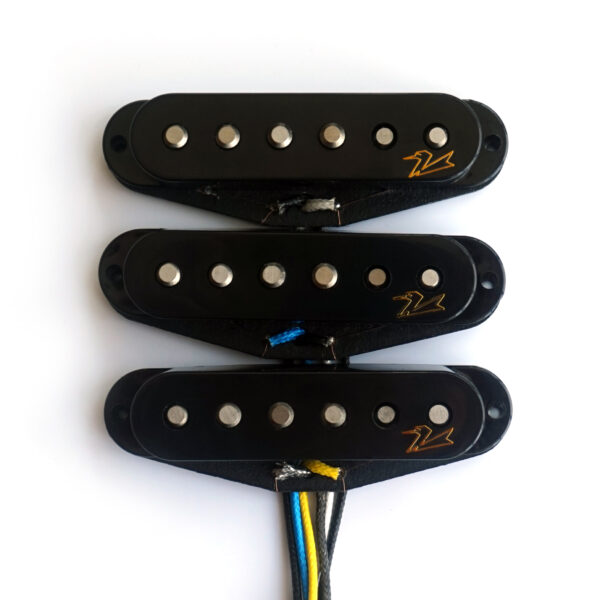 Fuzzy Duck™ Gold Series Single Coil Pickups for Stratocasters (Black Full Set) | Guitar Anatomy