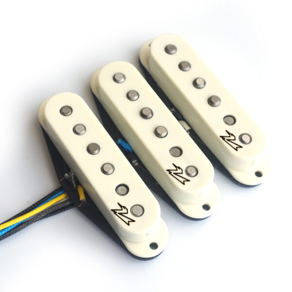 Fuzzy Duck™ Black Series Single Coil Pickups for Stratocasters (Vintage White Full Set) | Guitar Anatomy