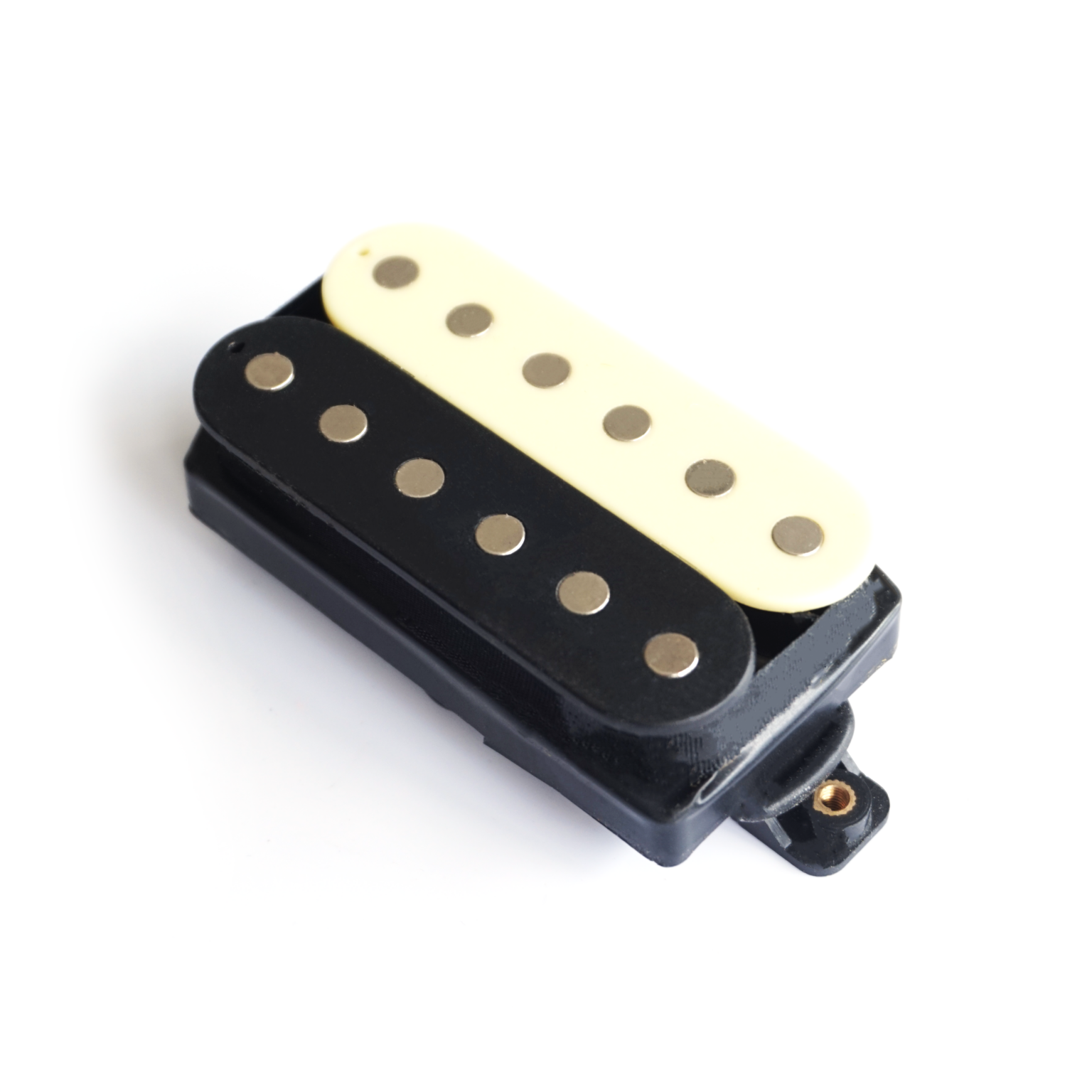 Modern Humbucker Pickups – Zebra Open | Guitar Anatomy