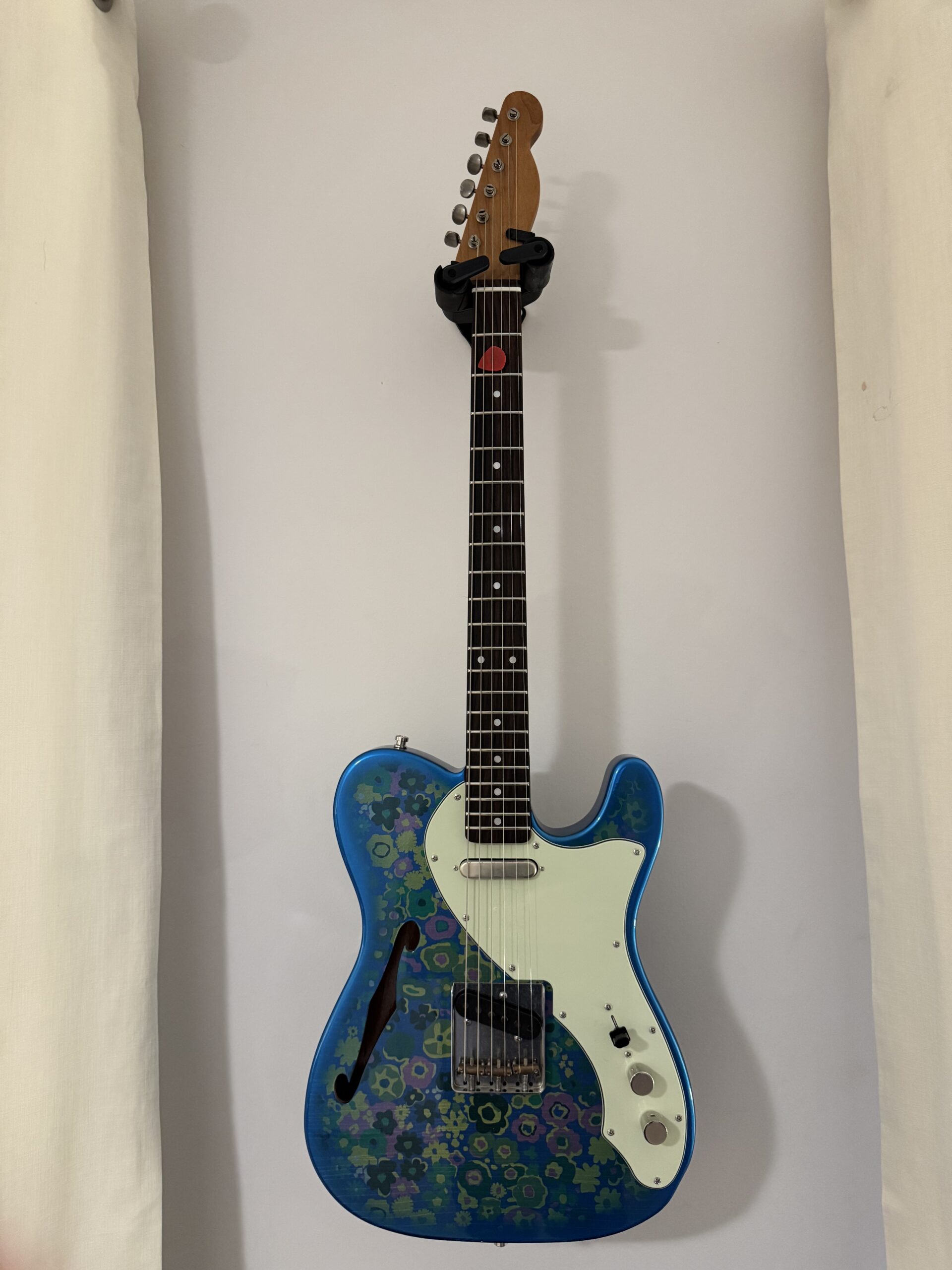 Martins unique Tele