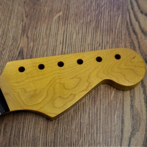 Stratocaster Compatible Maple and Rosewood - Light Vintage Nitro - Guitar Neck 21 Fret
